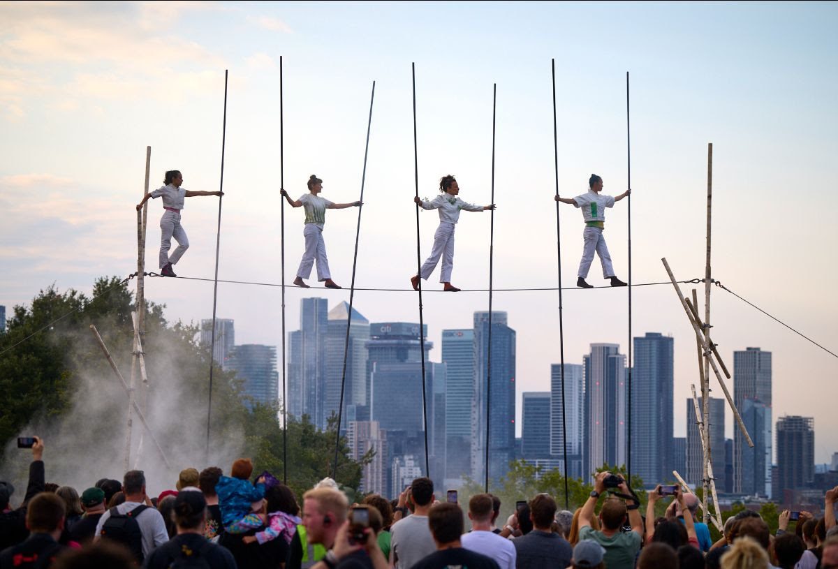 Epiphytes_Cie Les Chaussons rouges